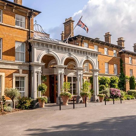 Oatlands Park Hotel Weybridge Kültér fotó