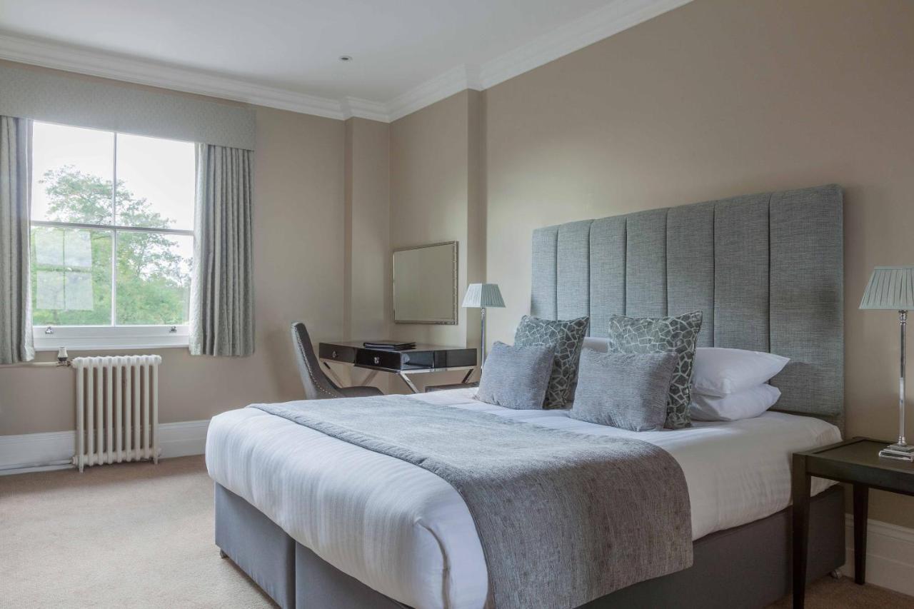 Oatlands Park Hotel Weybridge Kültér fotó