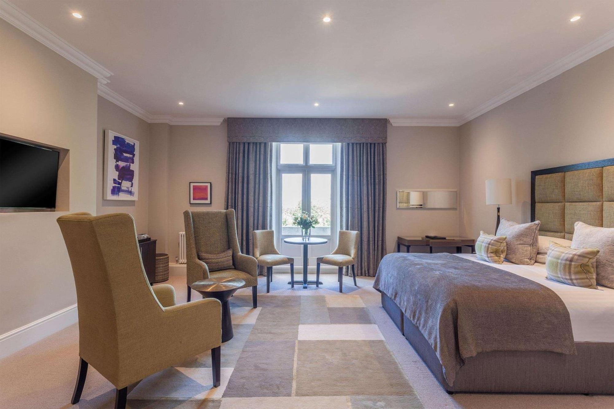 Oatlands Park Hotel Weybridge Kültér fotó