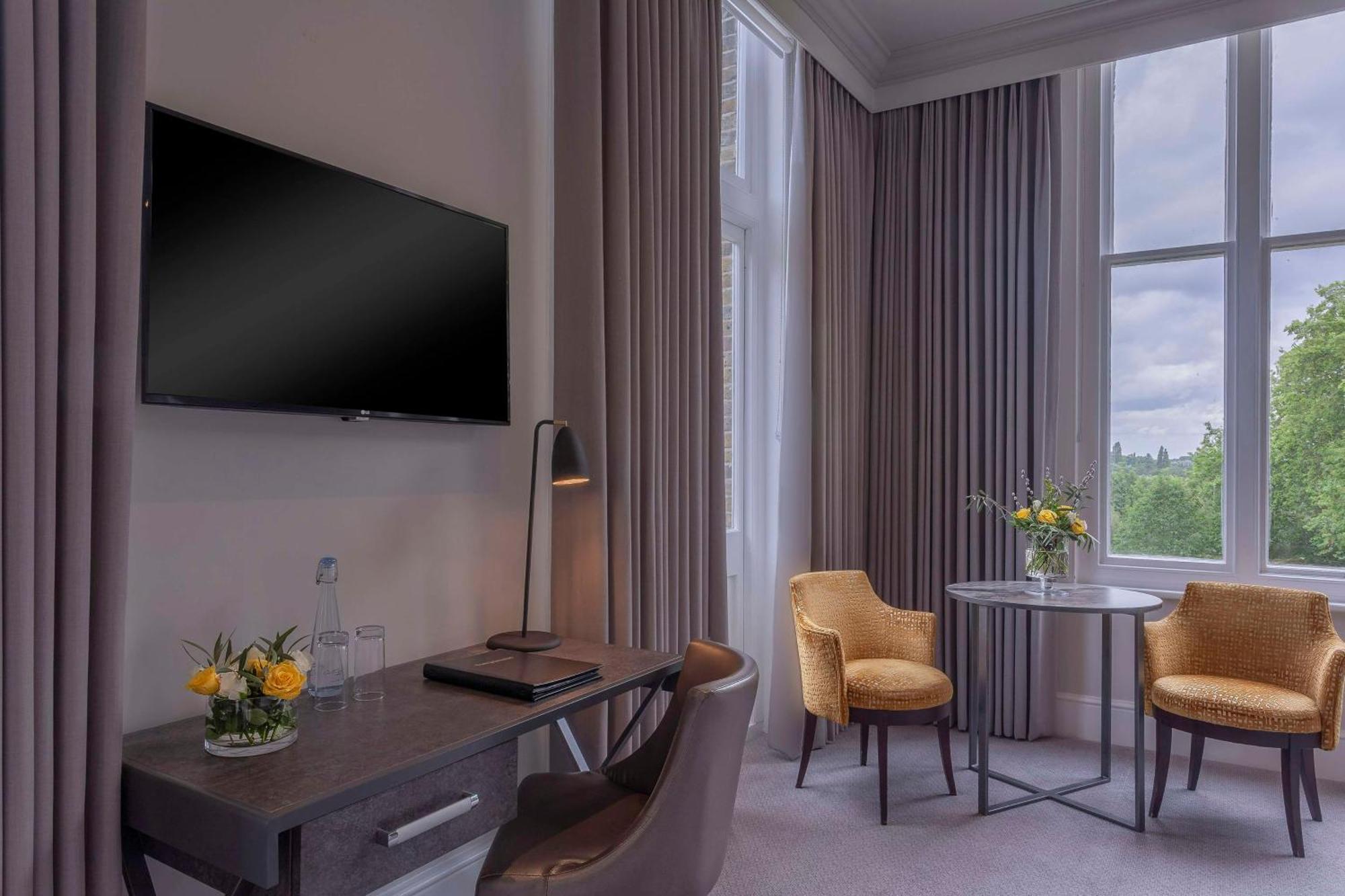 Oatlands Park Hotel Weybridge Kültér fotó